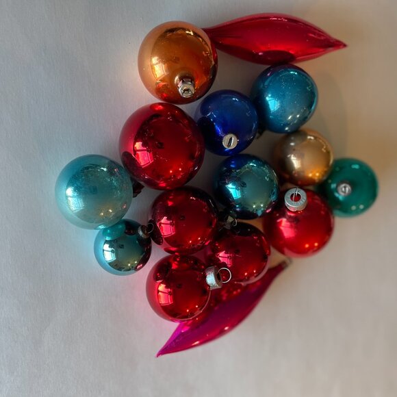 Vintage Assorted Glass Tree Ornaments(15) - Picture 3 of 3